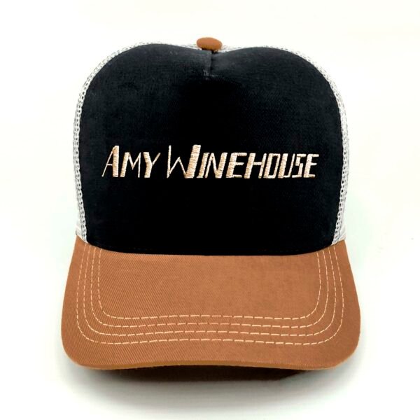 Amy-Winehouse_Modelo3_Frente_Dorado Gorra Amy Winehouse