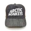 Arctic-Monkeys_Modelo2_Frente_Blanco Gorra Arctic Monkeys