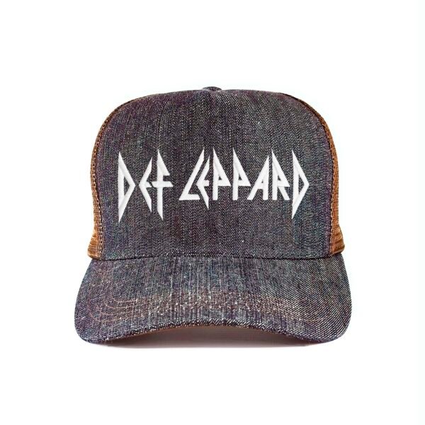 Def-Leppard_Modelo2_Frente_Blanco Gorra Def Leppard