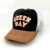 Green-Day_Modelo3_Diagonal_Dorado Gorra Green Day