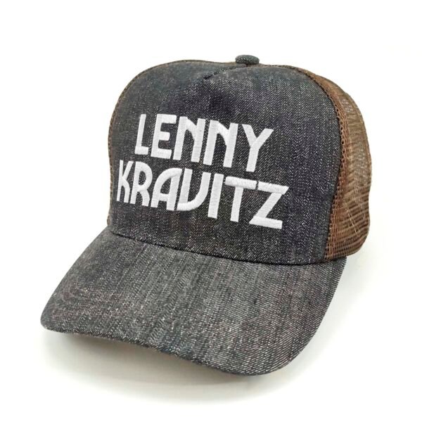 LennyKravitz_Modelo2_Diagonal_Blanco Gorra Lenny Kravitz