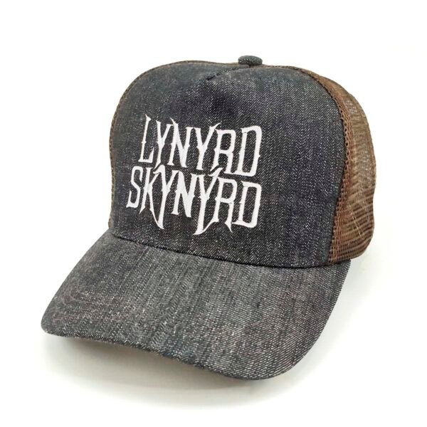 Lynyrd-Skynyrd_Modelo2_Diagonal_Blanco Gorra Lynyrd Skynyrd