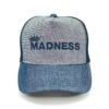 Madness_Modelo1_Frente_AzMarino Gorra Madness