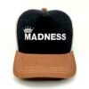 Madness_Modelo3_Frente_Blanco Gorra Madness