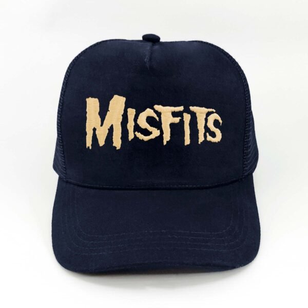 Misfits_Modelo8_Frente_Dorado Gorra Misfits