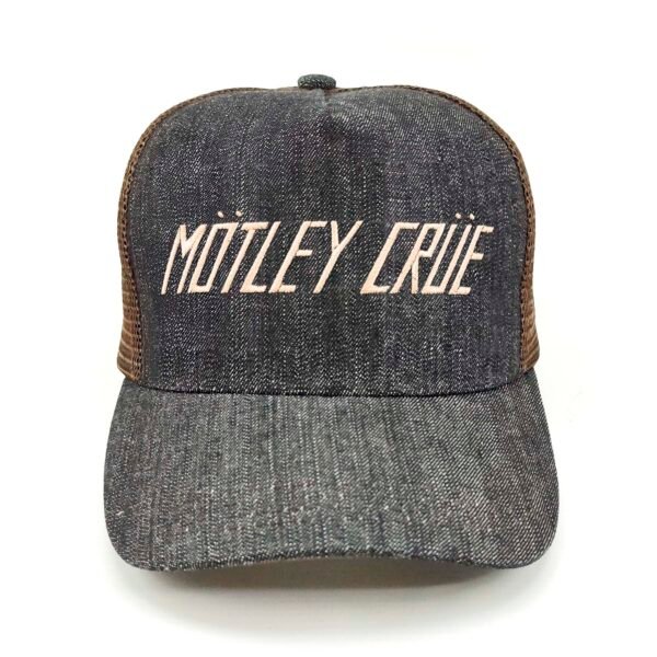 Motley-Crew_Modelo2_Frente_Dorado Gorra Motley Crüe