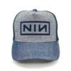 NIN_Modelo1_Frente_AzMarino Gorra Nine Inch Nails