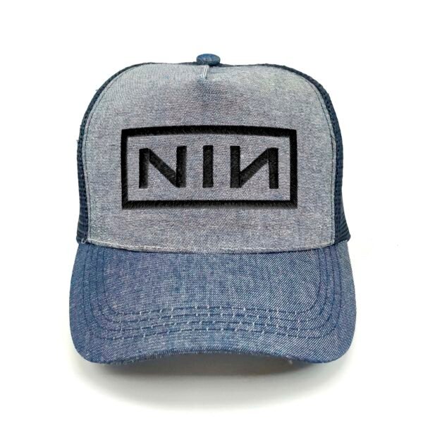 NIN_Modelo1_Frente_Negro Gorra Nine Inch Nails