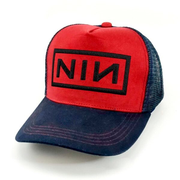 NIN_Modelo6_Diagonal_Negro Gorra Nine Inch Nails