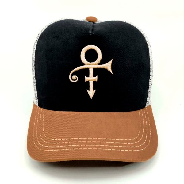Prince_Modelo3_Frente_Dorado Gorra Prince