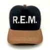 REM_Modelo3_Frente_Blanco Gorra R.E.M.