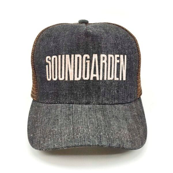 Soundgarden_Modelo2_Frente_Dorado Gorra Soundgarden