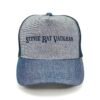 Stevie-Ray-Vaughan_Modelo1_Frente_AzMarino Gorra Stevie Ray Vaughan