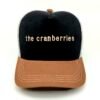 The-Cranberries_Modelo3_Frente_Dorado Gorra The Cranberries