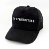The-Cranberries_Modelo5_Diagonal Gorra The Cranberries