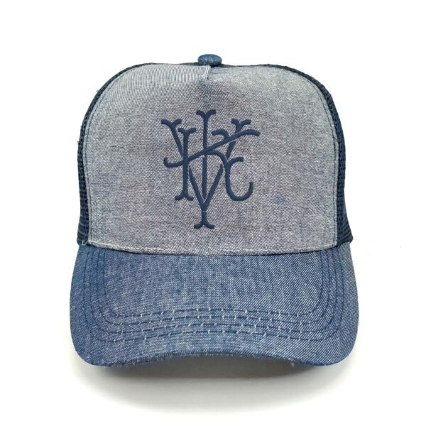 IKV_Modelo1_Frente_AzMarino Gorra IKV