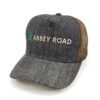 Abbey-Road-2_Modelo2_Diagonal_Dorado Gorra Abbey Road Studios (Nuevo)