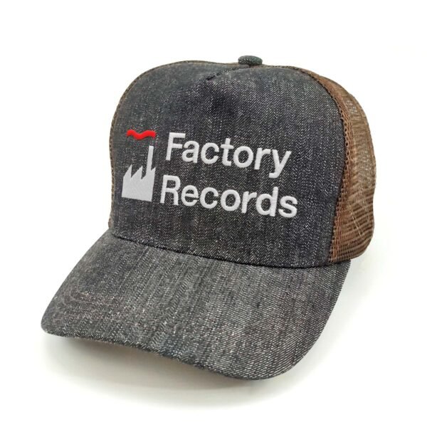 Factory-Records_Modelo2_Diagonal_Blanco Gorra Factory Records
