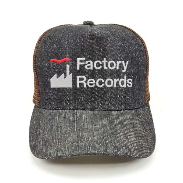 Factory-Records_Modelo2_Frente_Blanco Gorra Factory Records