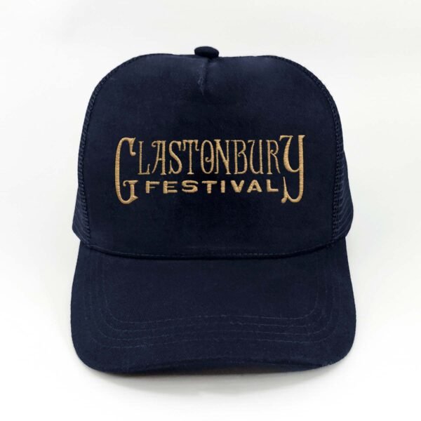 Glastonbury_Modelo8_Frente_Dorado Gorra Glastonbury