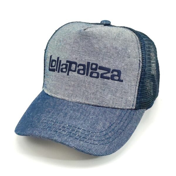 Lolapalooza_Modelo1_Diagonal_AzMarino Gorra Lollapalooza