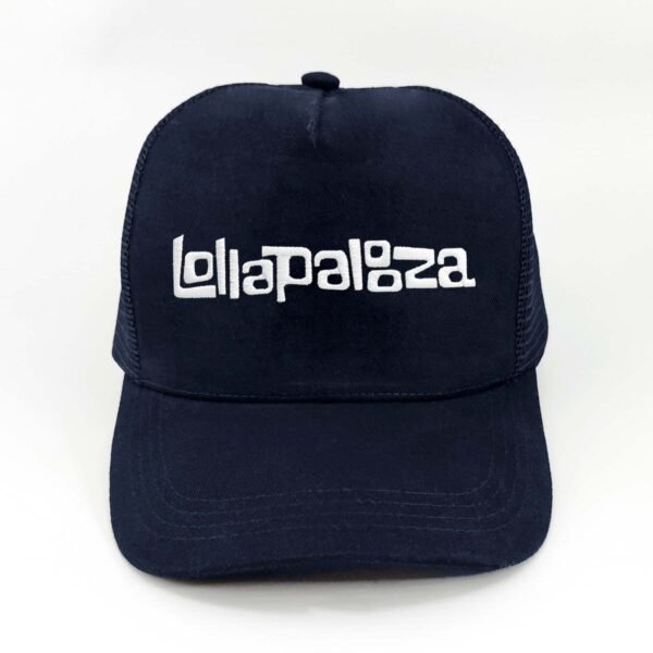 Lolapalooza_Modelo8_Frente_Blanco Gorra Lollapalooza