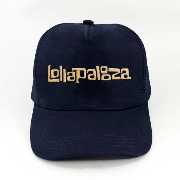 Lolapalooza_Modelo8_Frente_Dorado Gorra Lollapalooza