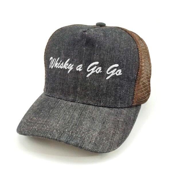Whiskey-a-Go-Go_Modelo2_Diagonal_Blanco Gorra Whiskey a Go Go