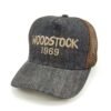 Woodstock_Modelo2_Diagonal_Dorado Gorra Woodstock