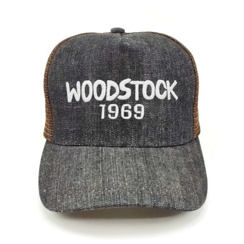 Woodstock_Modelo2_Frente_Blanco Gorra Woodstock