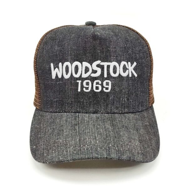 Woodstock_Modelo2_Frente_Blanco Gorra Woodstock